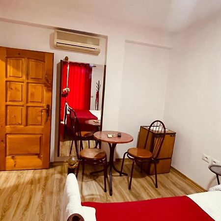 Hotel Drinos تيرانا المظهر الخارجي الصورة