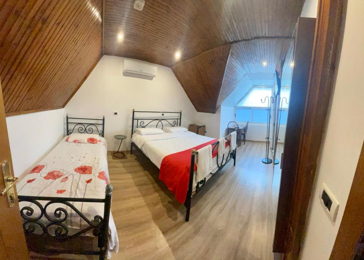 Hotel Drinos تيرانا المظهر الخارجي الصورة