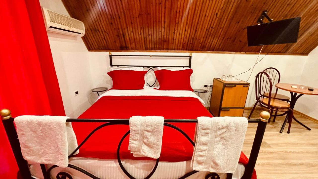 Hotel Drinos تيرانا المظهر الخارجي الصورة