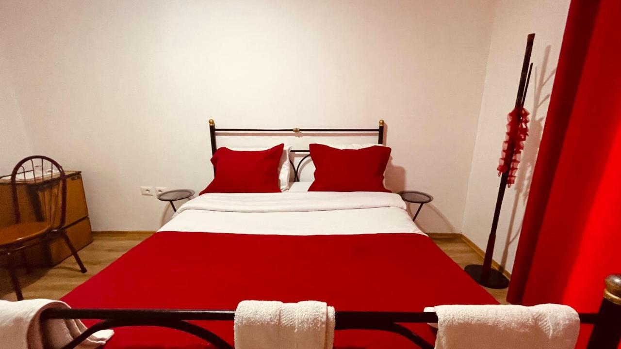 Hotel Drinos تيرانا المظهر الخارجي الصورة